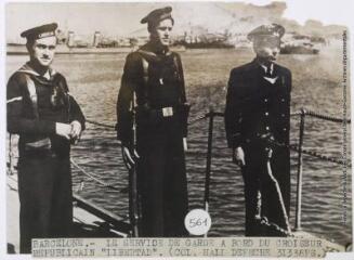 Barcelone : le service de garde à bord du croiseur républicain "Libertad" / photographie du service espagnol d'information. - [avant le 29 mars 1938]. - Photographie