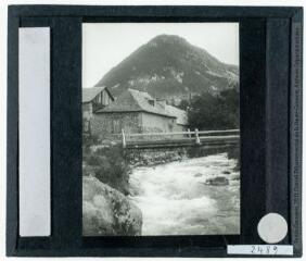 Pont de Tredos / cliché Charles-Jacques Brunet. - juillet 1913.