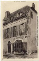 Les Hautes-Pyrénées. 1572. Tarbes : la maison natale du maréchal Foch. - Toulouse : phototypie Labouche frères, [entre 1930 et 1937]. - Carte postale