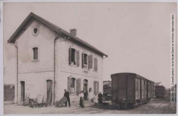 Les Basses-Pyrénées. 885. Lembeye : la gare. - Toulouse : maison Labouche frères, [entre 1900 et 1940]. - Photographie