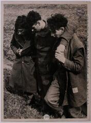 [Nettuno-Anzio : soldats allemands blessés évacuant la zone des combats]. - [après janvier 1944]. - Photographie
