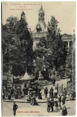 9. Toulouse : square et donjon du Capitole : angle Alsace-Lafayette. - Toulouse : phototypie Labouche frères, marque LF au verso, [1911]. - Carte postale
