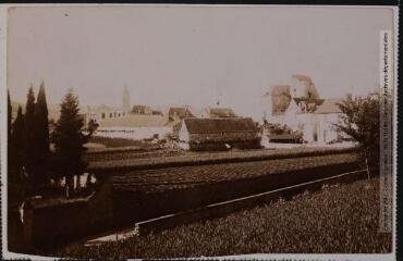 Le Lot. 161. Vallée du Lot. Gaillac près Cajarc : le vieux château et l'église. - Toulouse : phototypie Labouche frères, [entre 1905 et 1925]. - Carte postale