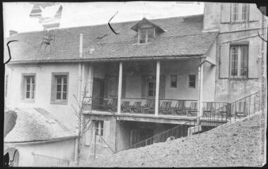 [Belmont-sur-Rance] : maison de convalescence Louise de Marillac. 3. Solarium. - Toulouse : maison Labouche frères, [entre 1920 et 1940]. - Photographie