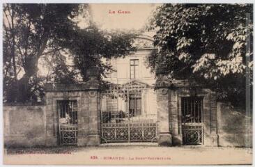 Le Gers. 424. Mirande : la sous-préfecture. - Toulouse : phototypie Labouche frères, marque LF au verso, [entre 1918 et 1937]. - Carte postale