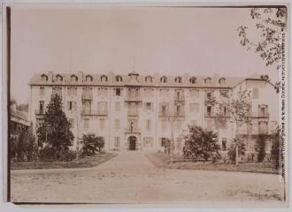 Pau : le Hameau : maison de repos pour nerveux, dyspeptiques, convalescents, etc. - Toulouse : maison Labouche frères, [entre 1900 et 1940]. - Photographie