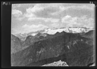 Luchon-Val d'Aran, de l'Entecade vers Aneto-Maladetta. - juillet 1929.