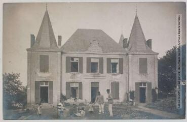 Les Basses-Pyrénées. 890. Garlin : hôpital Saint-Pierre. - Toulouse : phototypie Labouche frères, [entre 1905 et 1937]. - Carte postale