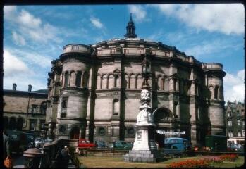 B 4347, 4357-4364. Édimbourg (Ecosse) : vue prise de David Hume, la ville et son patrimoine.