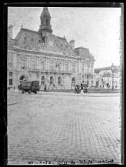 Tours : l'hôtel de ville. - 23 juin 1910. - Photographie