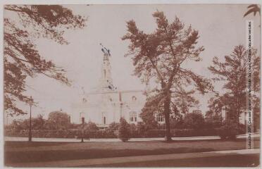 S. G. N° 49. Pau : palais d'hiver et le parc. - Toulouse : maison Labouche frères, [entre 1900 et 1940]. - Photographie