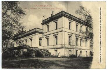 Le Tarn (2e série). 120. Château de l'Albarède, près Castres. - Toulouse : phototypie Labouche frères, [entre 1905 et 1937]. - Carte postale