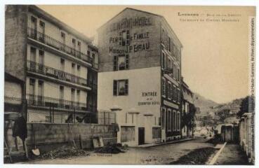 Lourdes : rue de la Grotte, tournant du cinéma moderne. - Toulouse : phototypie Labouche frères, [entre 1918 et 1937]. - Carte postale