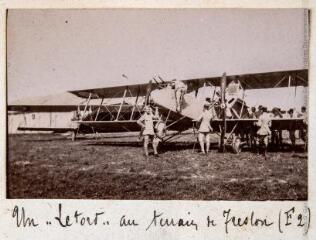 Un "Letord" au terrain de Treslon (F2). - [1917]. - Photographie