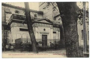 Le Tarn. 687. Saint-Amans-Soult : tombeau du maréchal Soult. - Toulouse : phototypie Labouche frères, [entre 1905 et 1937], tampons d'édition du 1er octobre 1917 et du 1er juin 1919. - 2 cartes postales