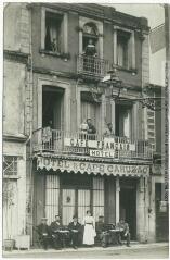 Le Gers. 74. Plaisance : le Grand hôtel Cahuzac. - Toulouse : maison Labouche frères, [entre 1900 et 1940]. - Photographie