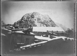 Foix : Saint-Sauveur (d'après Henri Gaussen) ; vue prise du balcon de la maison d'Henri Gaussen. / cliché Maurice Gaussen. - 27 janvier 1915.