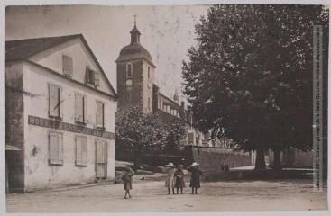 655. Rébénacq près Pau : l'église. - Toulouse : maison Labouche frères, [entre 1900 et 1940]. - Photographie