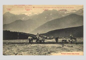 Les Pyrénées (1ère série). 477. Luchon : Plateau de Superbagnères, Commencement des Travaux du Grand Hôtel. - Toulouse : Labouche frères, marque LF au verso, [entre 1905 et 1930]. - Carte postale