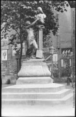 L'Ariège. 525. Pamiers : statue Bayle. - Toulouse : phototypie Labouche frères, [entre 1905 et 1937]. - Carte postale