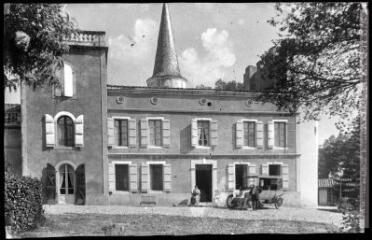 L'Ariège. 1466. Carla-Bayle : le château. - Toulouse : phototypie Labouche frères, [entre 1905 et 1937], tampon d'édition du 8 juillet 1922. - Carte postale