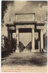 50 bis. Toulouse : monument aux morts de la Grande Guerre (1914-1918). - Toulouse : phototypie Labouche frères, marque LF au verso, [1918]. - Carte postale