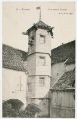 79. Vesoul : tour Simon Renard. - Paris : [Berthaud frères], marque B.F, [entre 1914 et 1918] (Paris : imp. Cathala frères). - Carte postale