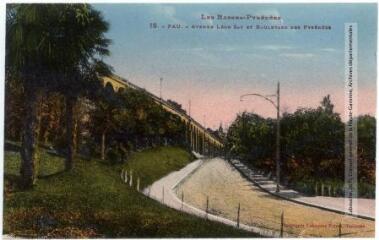 Les Basses-Pyrénées. 15. Pau : avenue Léon-Say et boulevard des Pyrénées. - Toulouse : phototypie Labouche frères, [entre 1905 et 1937]. - Carte postale