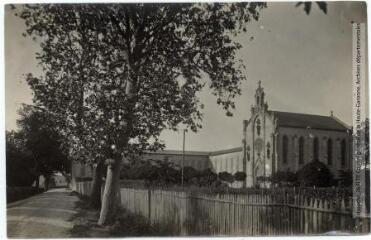 35. Limoux : institution agricole Saint-Joseph. - Toulouse : maison Labouche frères, [entre 1900 et 1940]. - Photographie