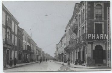 2 vues  - Haute-Garonne. 1781. Boulogne-sur-Gesse : route de Castelnau. - Toulouse : maison Labouche frères, [entre 1900 et 1920]. - Photographie (ouvre la visionneuse)