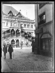 1 vue  - Berne : hôtel de ville. - 31 août 1911. - Photographie (ouvre la visionneuse)