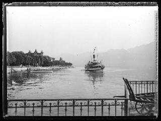 1 vue  - Arrivée de \'l\'Italie\' à Montreux. - 28 août 1911. - Photographie (ouvre la visionneuse)
