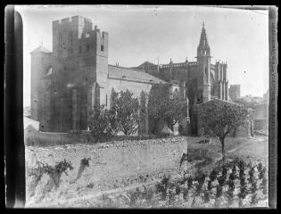 1 vue  - Eglise Saint-Nazaire. - [entre 1898 et 1903]. - Photographie (ouvre la visionneuse)