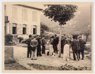 2 vues - Audinac-les-Bains : session extraordinaire de la Société Botanique de France ?. - 1924 ?. - Photographie (ouvre la visionneuse)