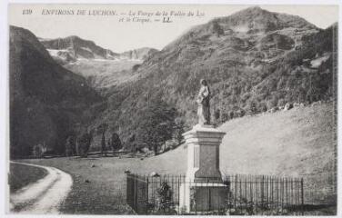 2 vues - 139. Environs de Luchon. La Vierge de la vallée du Lys et le cirque. - [Paris] : [Louis Levy], marque LL, [entre 1920 et 1950]. - Carte postale (ouvre la visionneuse)