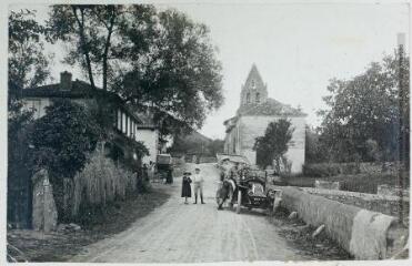 1 vue - Traversée de Ganties, septembre 1908. (ouvre la visionneuse)