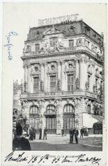 2 vues - Paris : théâtre de la Renaissance. - [s.l.] : [s.n.], tampon de la poste du 13 octobre 1905. - Carte postale (ouvre la visionneuse)