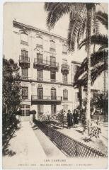 2 vues - Les Camélias. Côte d\'Azur, Nice. Hôtel meublé \'Les Camélias\', 3 rue Spitalieri. - [s.l.] : [s.n.], tampon de la poste du 23 juin 1925. - Carte postale (ouvre la visionneuse)