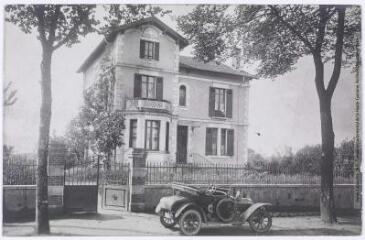 2 vues - Landes. Habas : villa Destribats. - Toulouse : maison Labouche frères, [entre 1900 et 1940]. - Photographie (ouvre la visionneuse)
