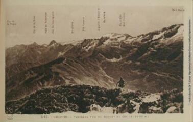 1 vue 545. Luchon : panorama pris du sommet du Céciré (2400 m.). - Toulouse : éditions Pyrénées-Océan, Labouche frères, marque LF, [entre 1930 et 1937]. - Carte postale