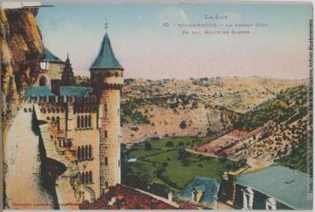 1 vue Le Lot. 10. Rocamadour : la grosse tour. En bas, route de Cahors. - Toulouse : phototypie Labouche frères, marque LF au verso, [entre 1918 et 1937]. - Carte postale