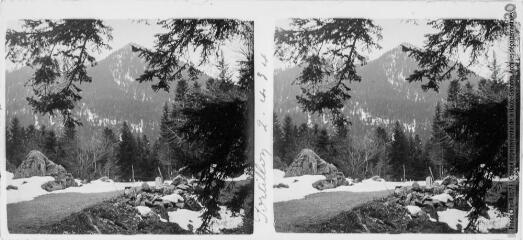 8 vues - Randonnée, col du Portillon, 2-4-1934 (ouvre la visionneuse)