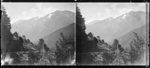 12 vues - Randonnée au lac d\'Orédon, 15-7-1934 (ouvre la visionneuse)
