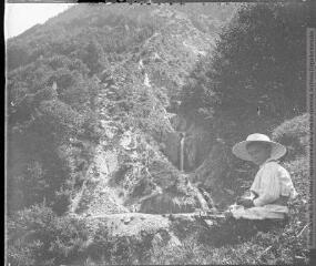 1 vue  - Cascade du Lisey, Maurice, 1901. (ouvre la visionneuse)