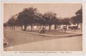2 vues - 427. Villefranche-de-Lauragais (Hte Garonne) : place Gambetta. - Toulouse : Marcel Pendariès, marque Cély, [entre 1910 et 1940]. - Carte postale (ouvre la visionneuse)