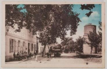 2 vues - Rieumes (Hte-Garonne) : château d\'eau. - [s.l] : éditions Sansas, [entre 1910 et 1940]. - Carte postale (ouvre la visionneuse)