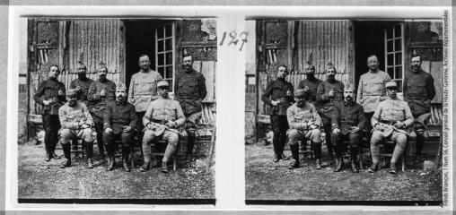 29 vues  - [Photographies de militaires]. - [entre 1914 et 1918]. - Photographie (ouvre la visionneuse)