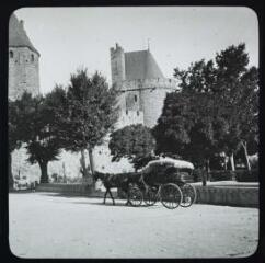 1 vue - Carcassonne (Aude) : tour du Trésaut. - 1910. - Photographie (ouvre la visionneuse)