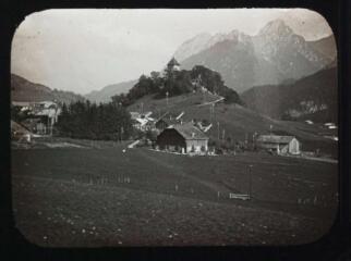 1 vue  - Château d\'Oex (Suisse) : vue générale. - [entre 1905 et 1925]. - Photographie (ouvre la visionneuse)