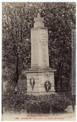 1 vue La Haute-Garonne. 1153. Auterive : monument aux morts de St-Paul. - Toulouse : phototypie Labouche frères, marque LF au verso, [1918]. - Carte postale